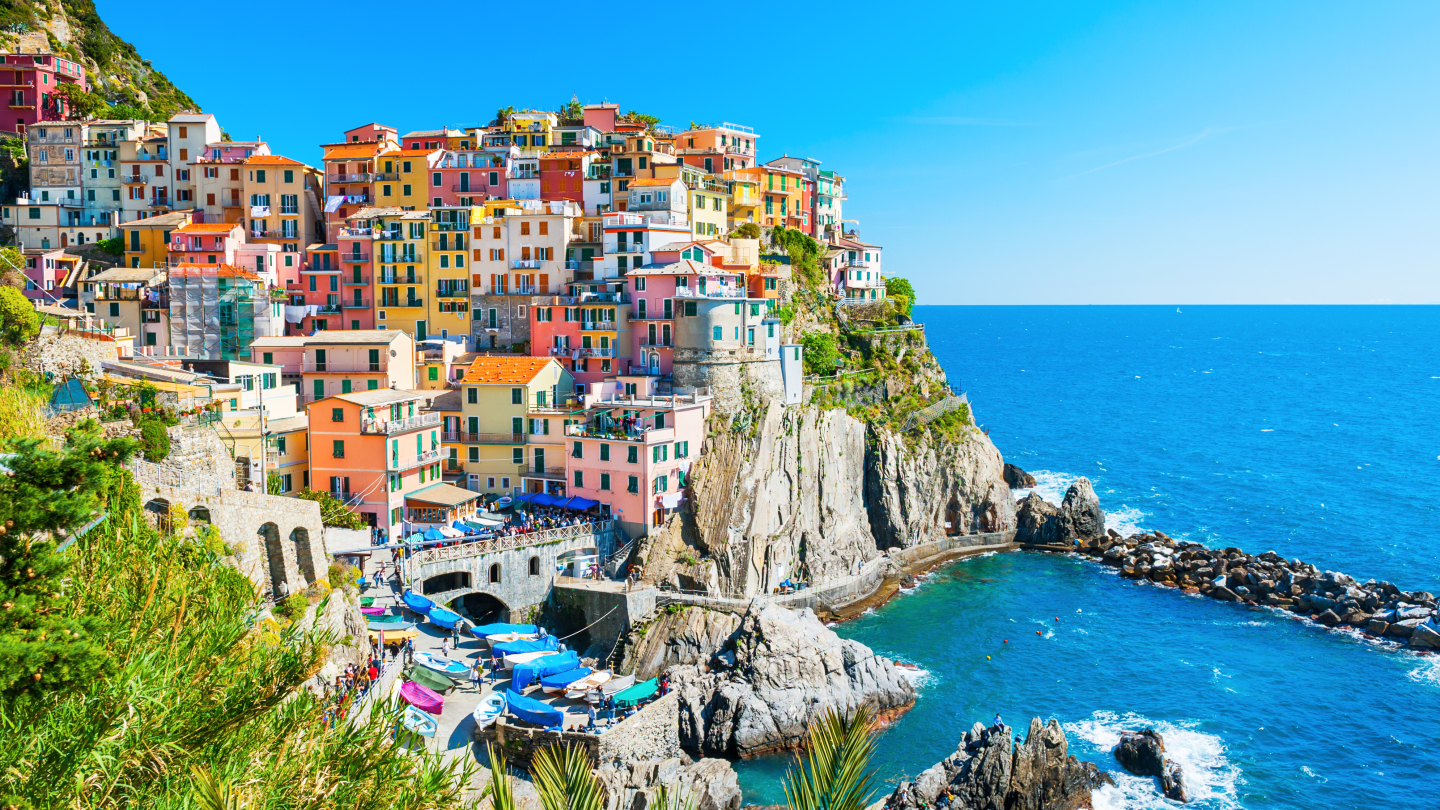 Manarola, Cinque Terre, Liguria, Italy Manarola, Cinque Terre, Liguria, Italy
